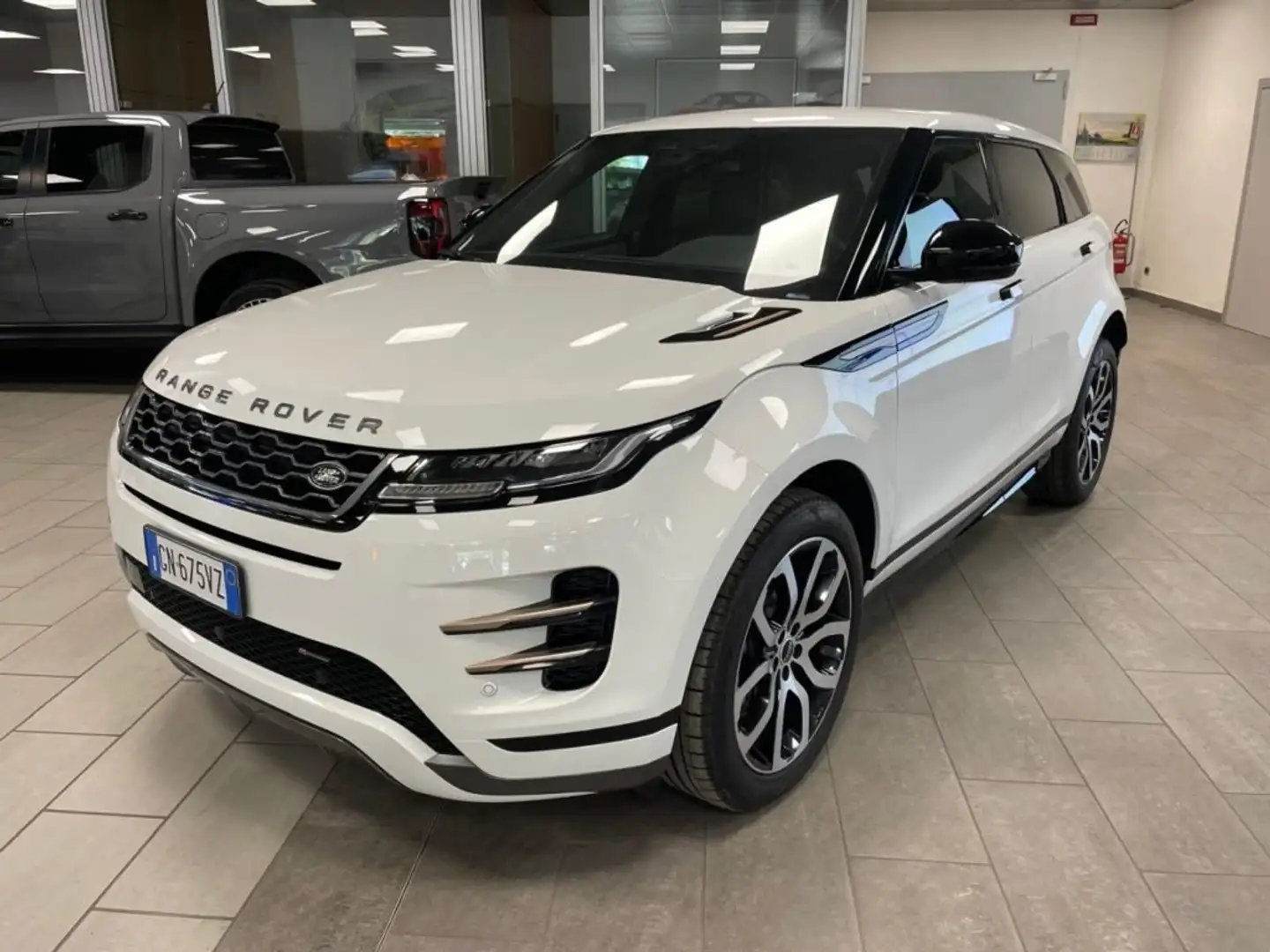 Land Rover Range Rover Evoque 2.0 diesel/ibrido 4x4 R-Dynamic ,AUTOCARRO 5 POSTI Bianco - 1