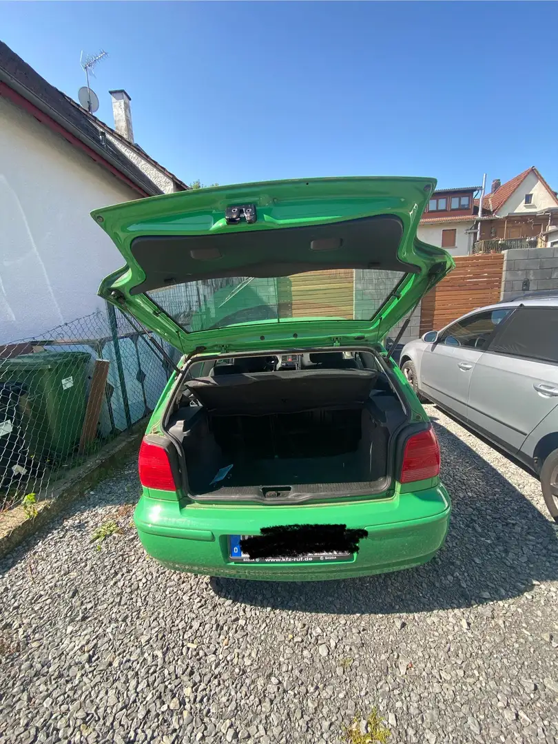 Volkswagen Polo - 1