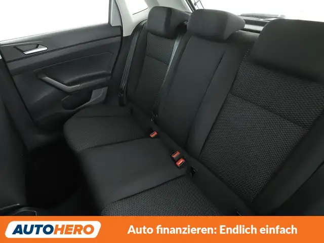 Volkswagen Polo view 14