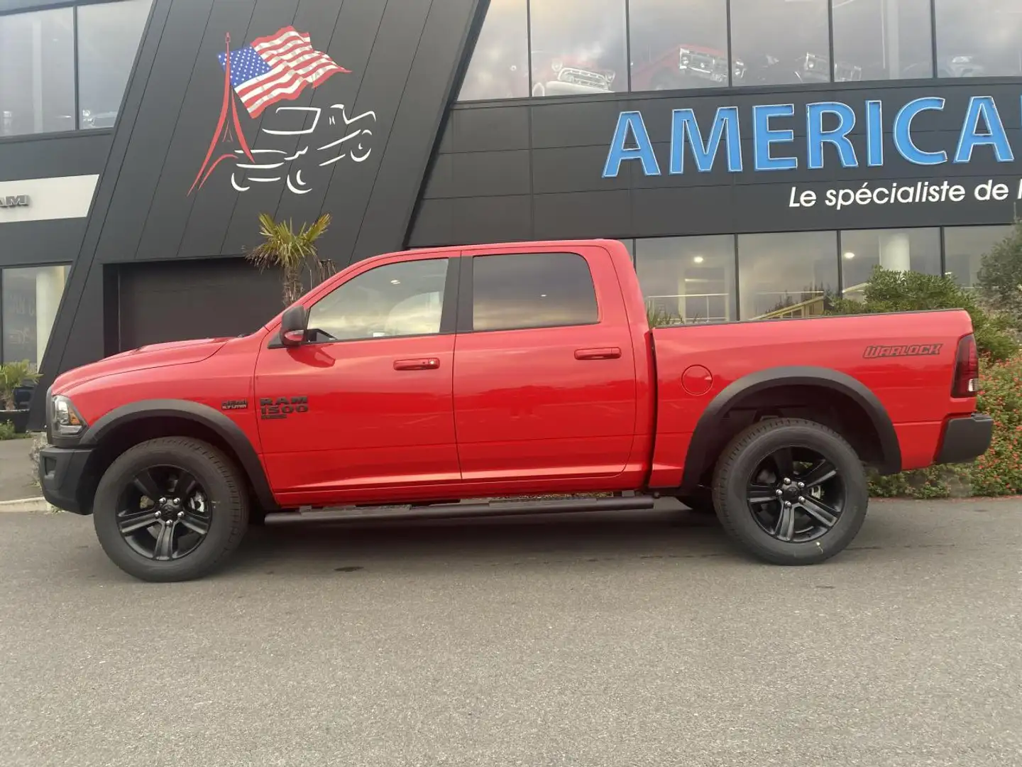 Dodge RAM 1500 Crew Cab SLT WARLOCK Rouge - 2