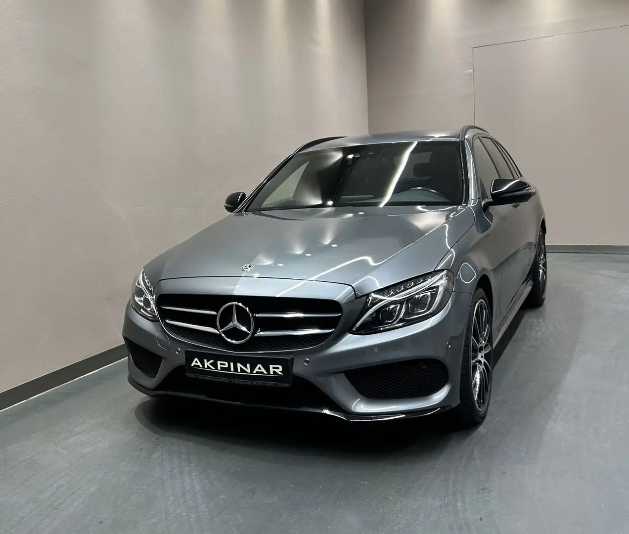 Mercedes-Benz C 220 C220 d T *AMG LINE*STANDHZ*NIGHT*AIRMATIC* Grau - 2