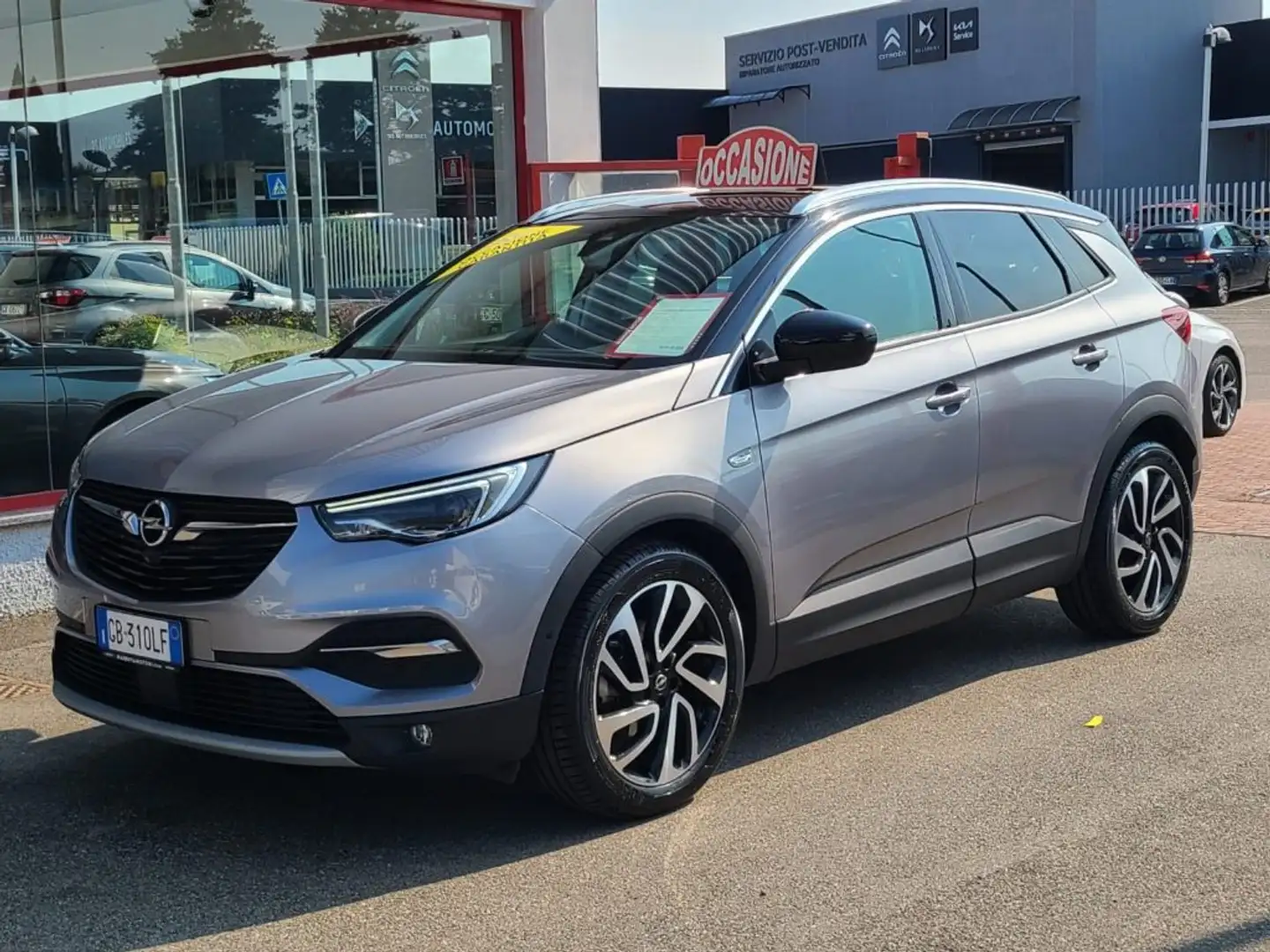 Opel Grandland X 1.5 diesel Ecotec Start&Stop aut. Ultimate Grau - 1