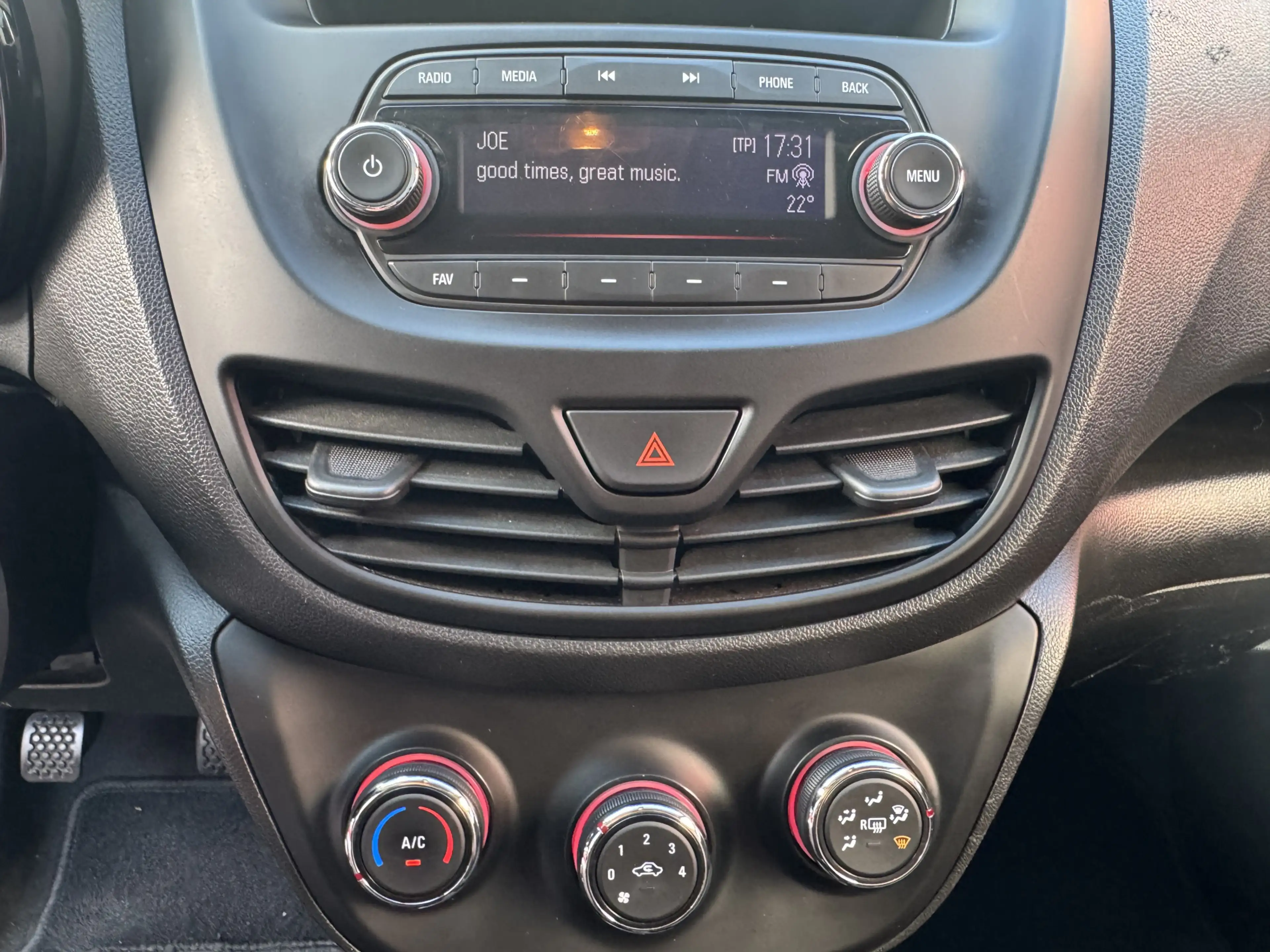 Opel Karl 1.0 ecoFLEX Edition Bluetooth, Airco, Cruise, Park — photo 16