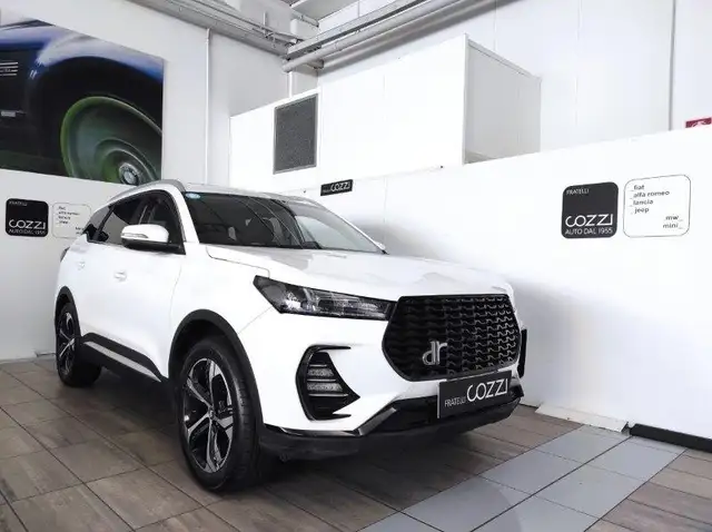 DR Automobiles DR6.0