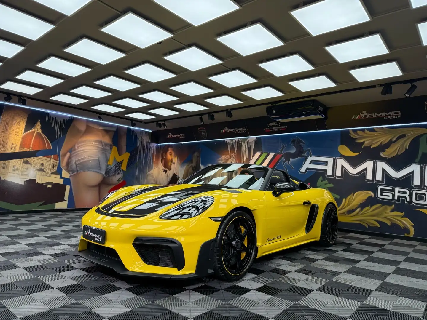 Porsche 718 Spyder 718 4.0 Spyder RS pdk (718) Žlutá - 1