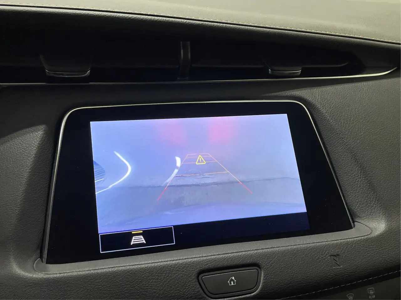 Cadillac XT4 снимка Cadillac XT4