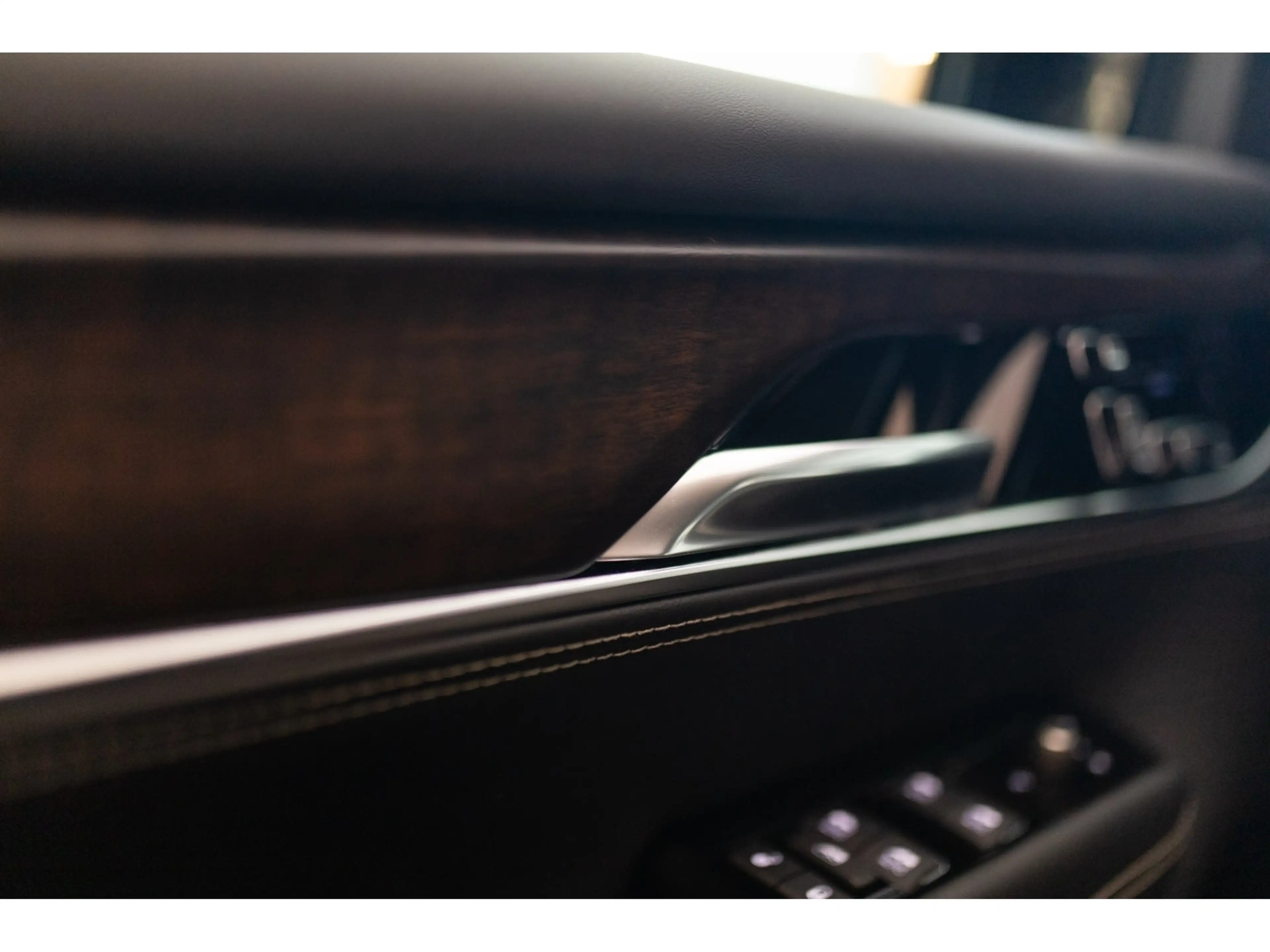 Jeep Wagoneer Grand Wagoneer *Series I* — photo 12