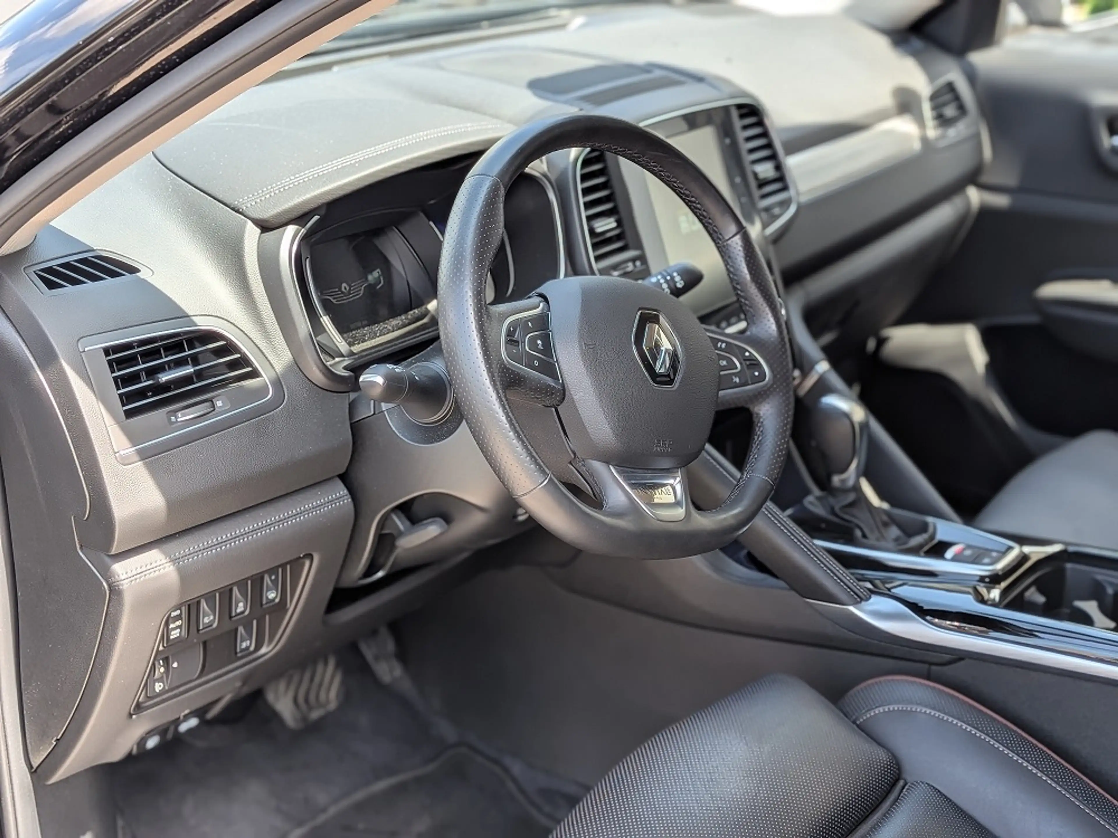 Renault Koleos Koleos Diesel BLUE dCi 185 4WD X-tronic INITIALE PARIS — photo 7