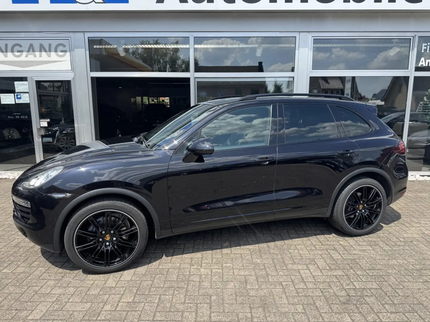 Porsche Cayenne 21 Pano PASM Bose AHK Zwart - 2