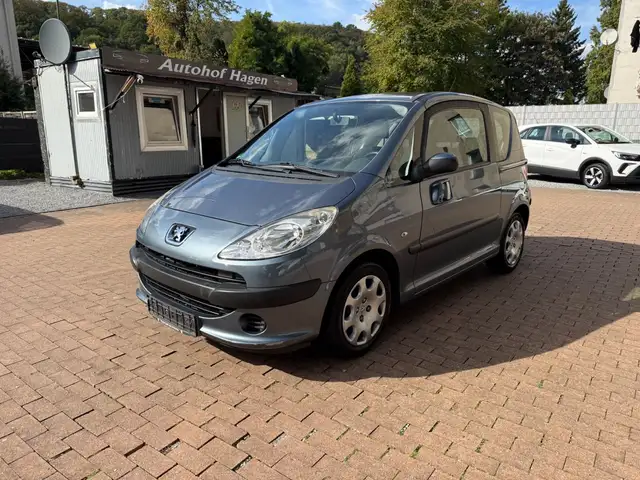 Peugeot 1007 Filou TÜV Neu