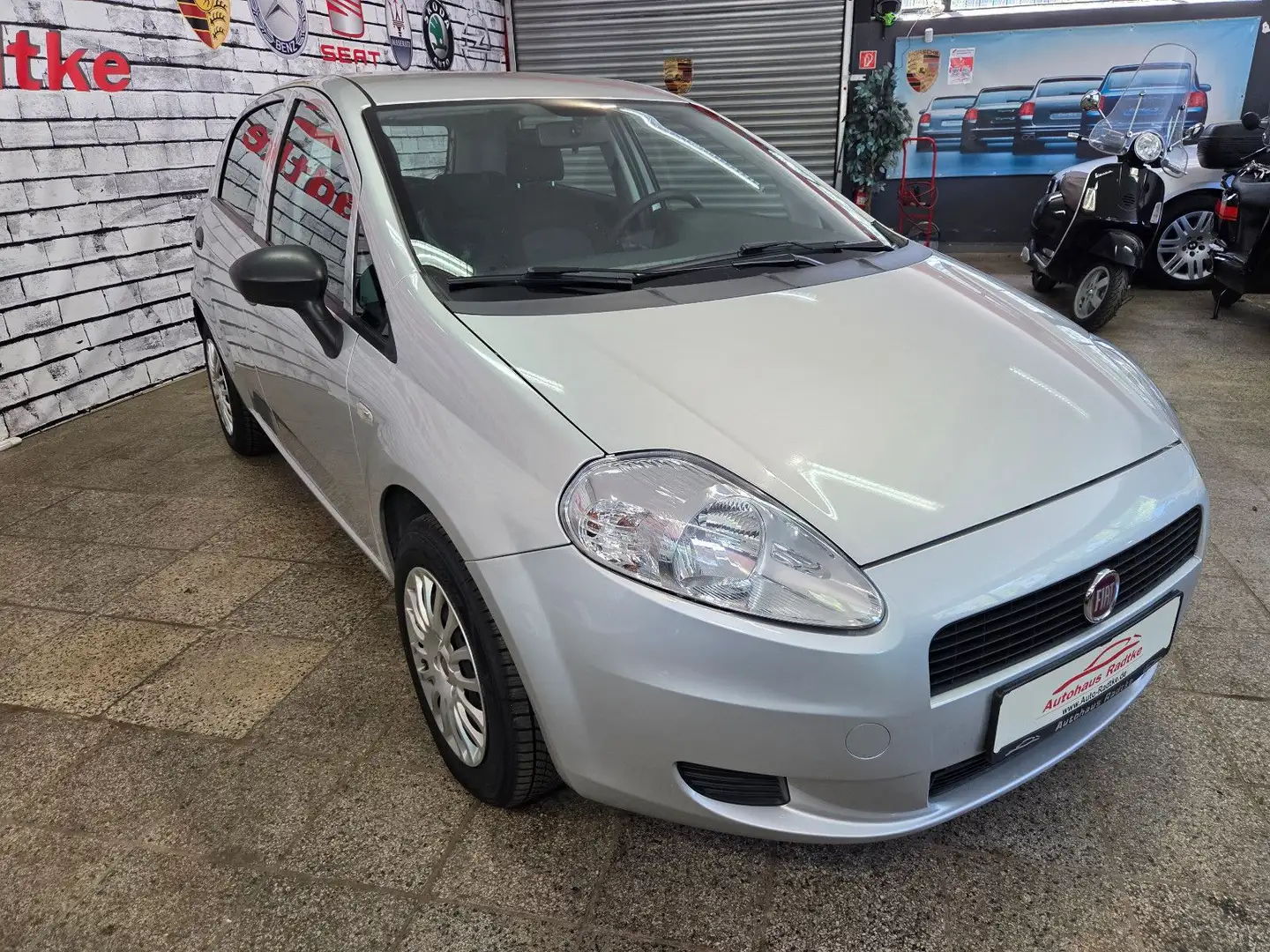 Fiat Punto 150 Anniversario *Tüv & Service NEU* Argent - 2