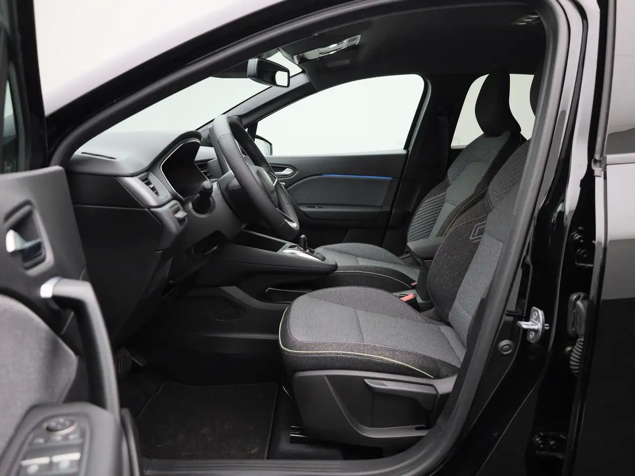 Renault Captur 2026 — фото 11