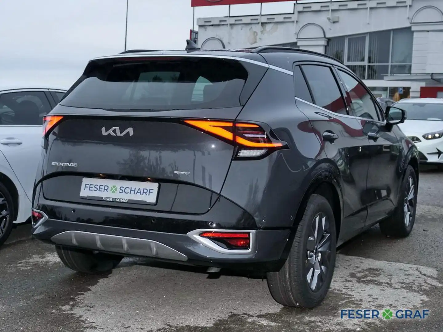 Kia Sportage 1.6T Hybrid AWD GT-Line Drive Sound Grau - 2