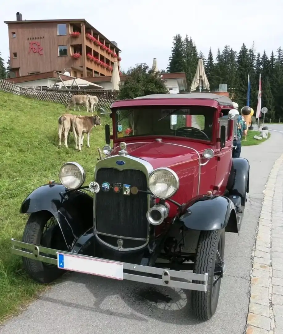Oldtimer Ford Model A Rot - 1
