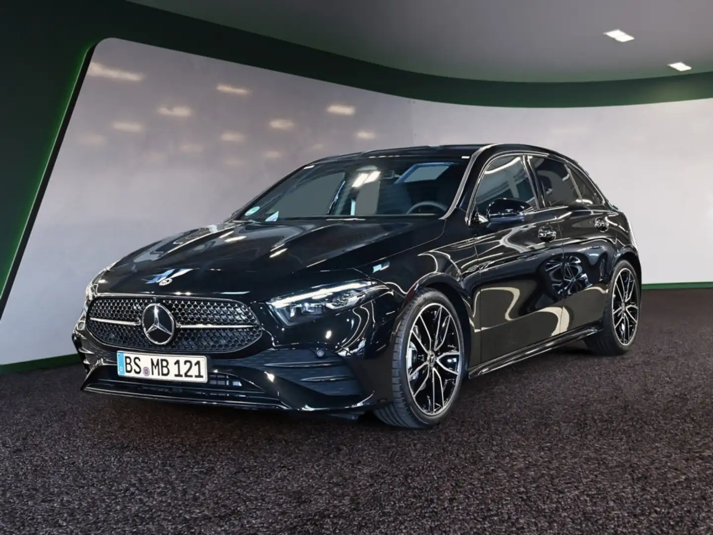 Mercedes-Benz A 180 AMG Advanced Plus Distr Kamera Keyless Schwarz - 2