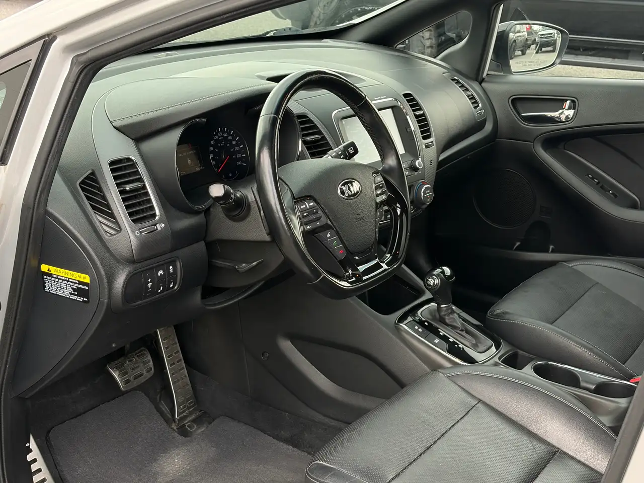 Kia Forte photo Kia Forte
