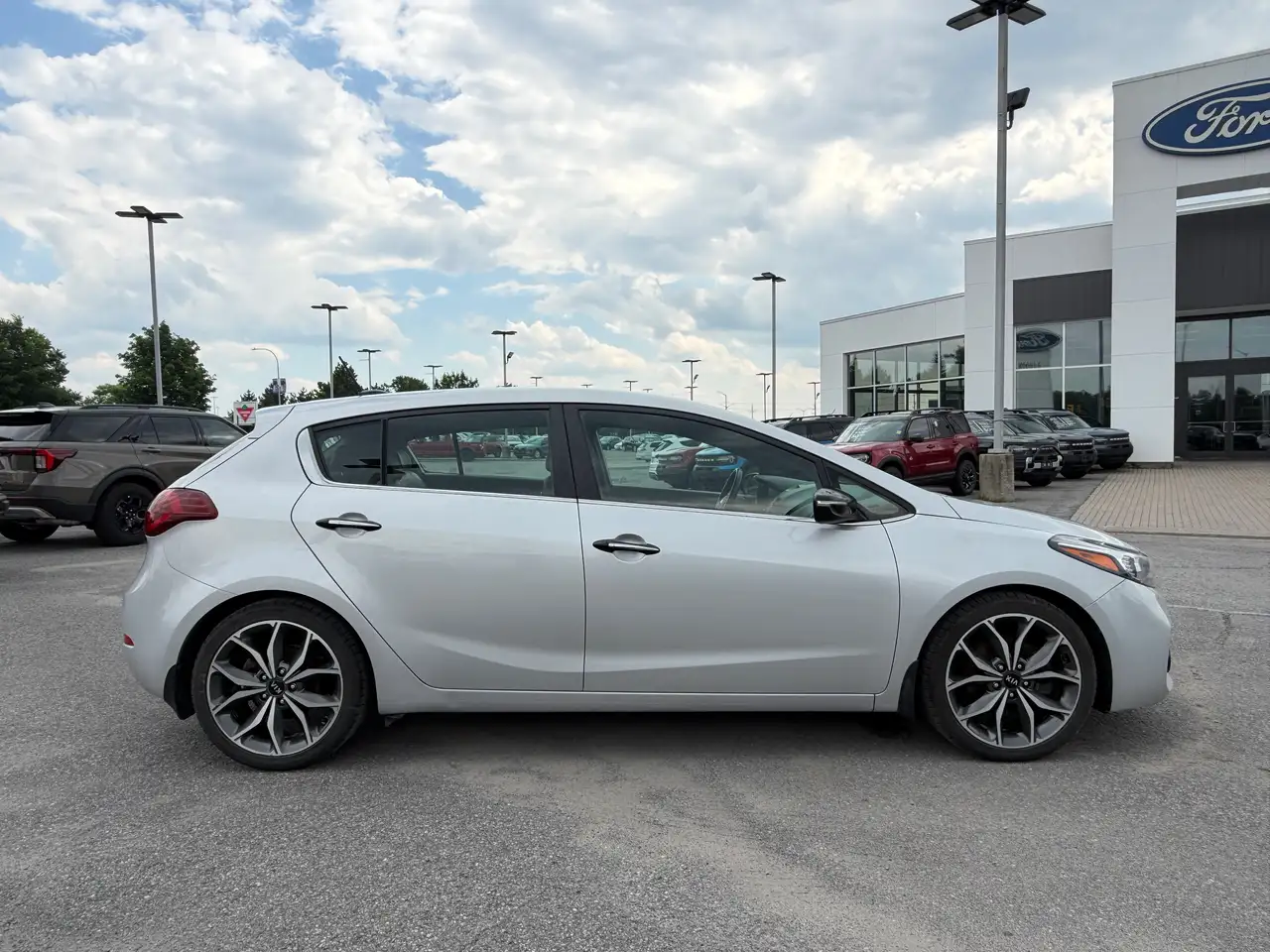Kia Forte photo Kia Forte