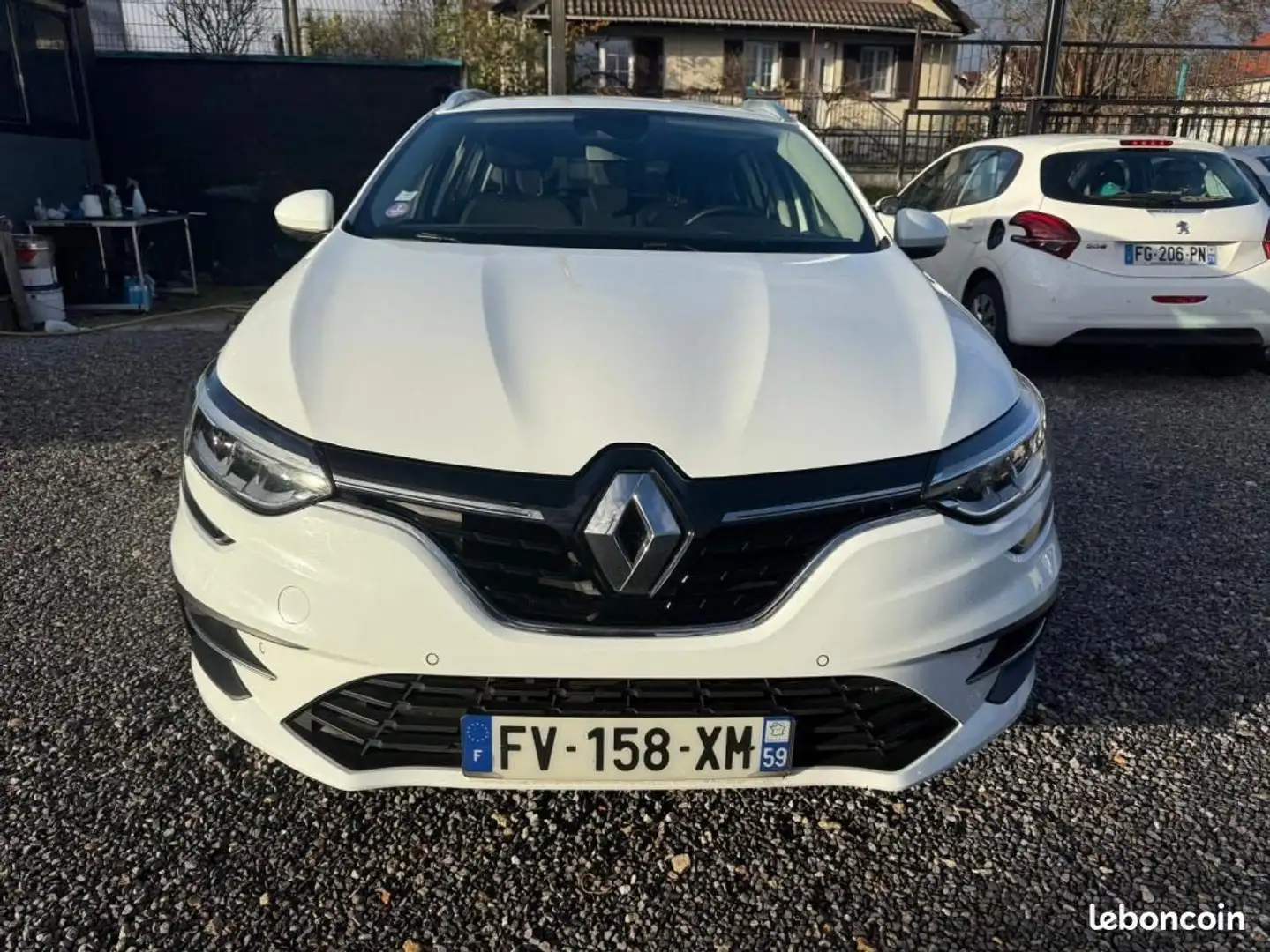 Renault Megane Mégane Estate IV E-TECH Plug-In Hybride 160 Business TVA RECUPERABLE Weiß - 2