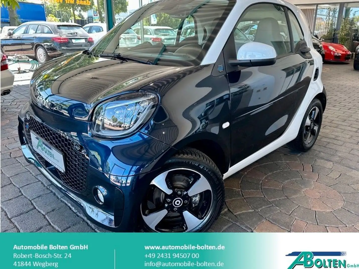 smart forTwo EQ-  JBL- Pano-Winter-/Exclusive-Paket Azul - 1