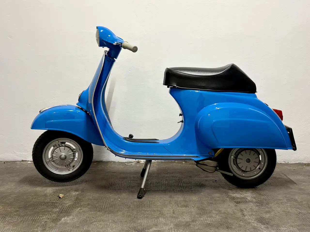 Vespa 50