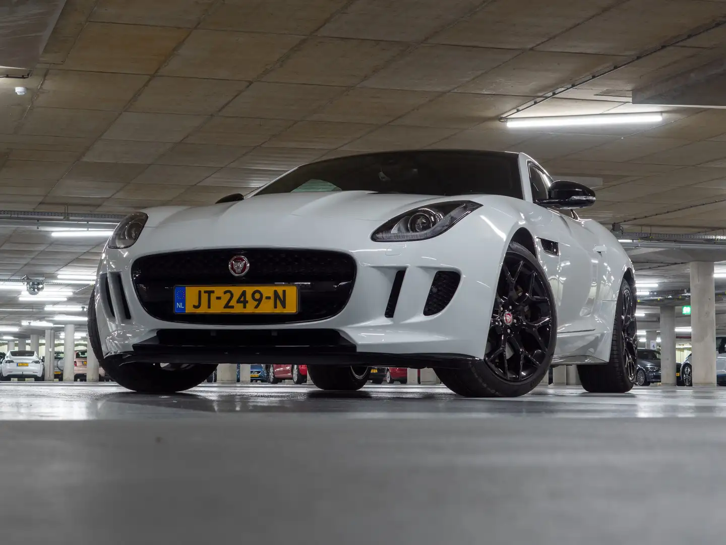 Jaguar F-Type 3.0 V6 Coupé | orig. NL auto | historie aanwez. Wit - 2