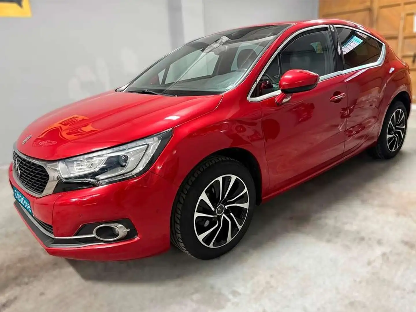 DS Automobiles DS 4 1.6 BlueHDi 88kW (120CV) Style Mauve - 2