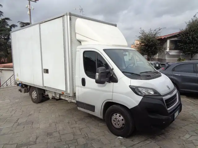 Peugeot Boxer 435 2200 BLUEHDI 140CV FURGONATO SPONDA ITALIA
