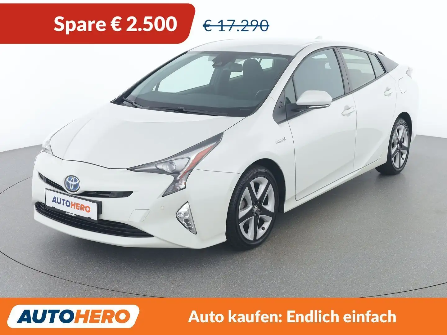 Toyota Prius 1.8 Lounge Weiß - 1