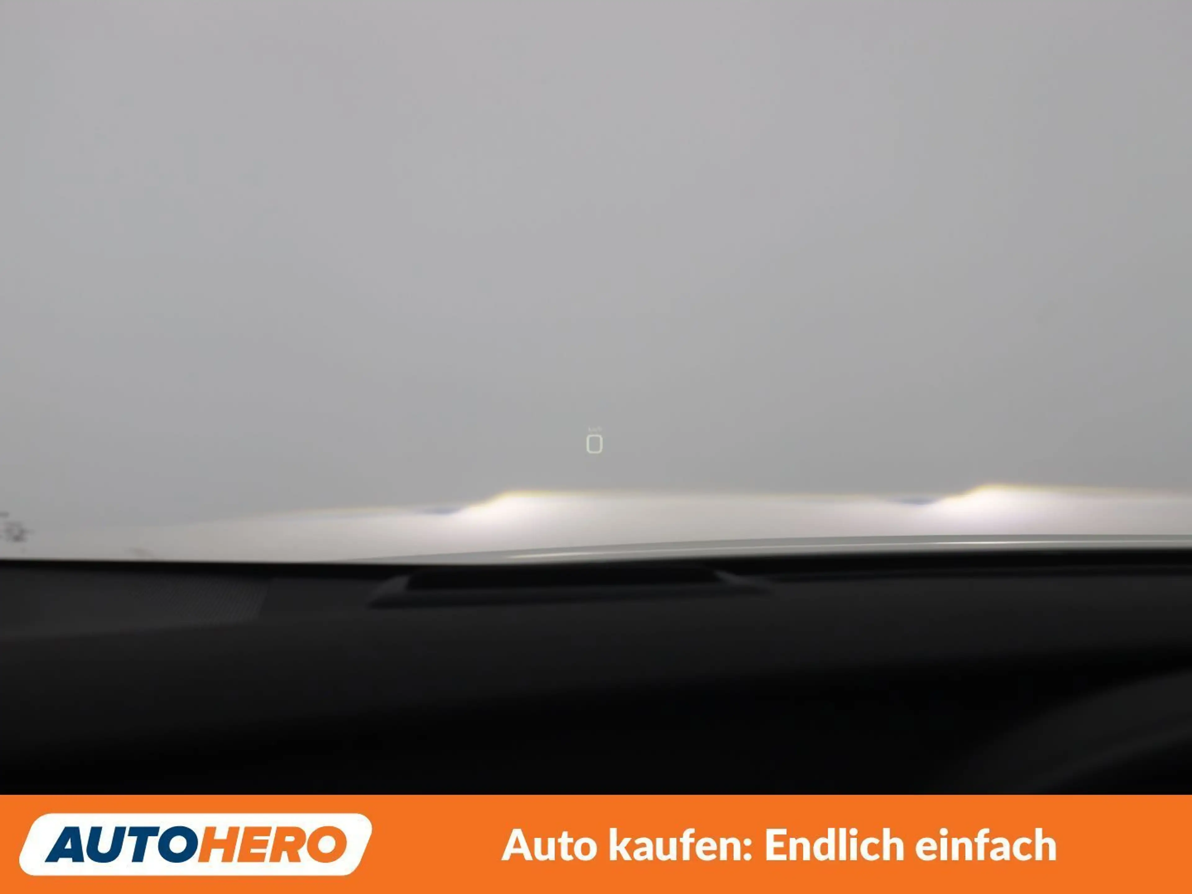 Toyota Prius 1.8 Lounge — photo 20