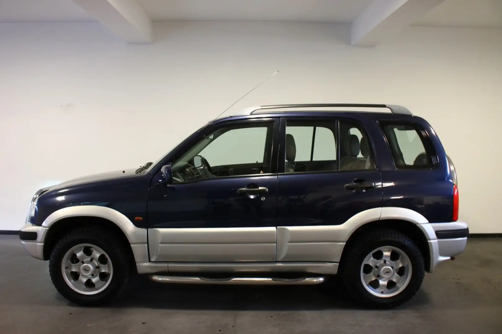 Suzuki Grand Vitara 2.5 V6 Azul - 2