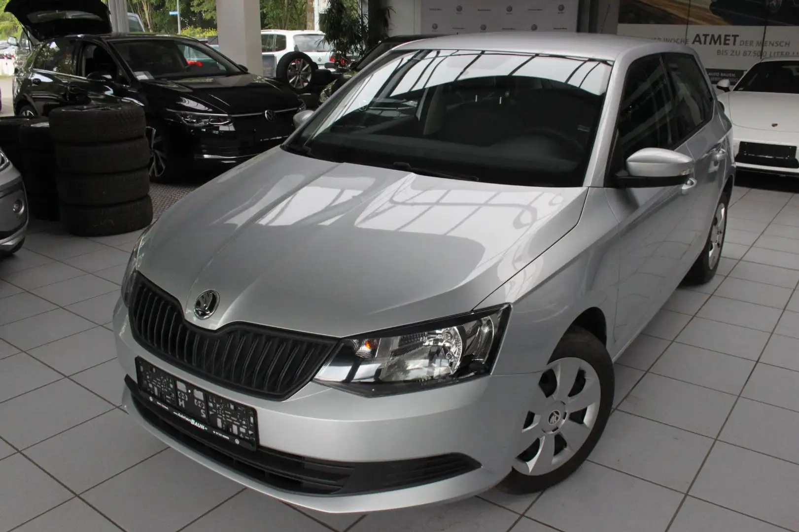 Skoda Fabia Cool Ed./KLIMA/DAB/4TÜR/MET/COOL&SOUND Plateado - 1