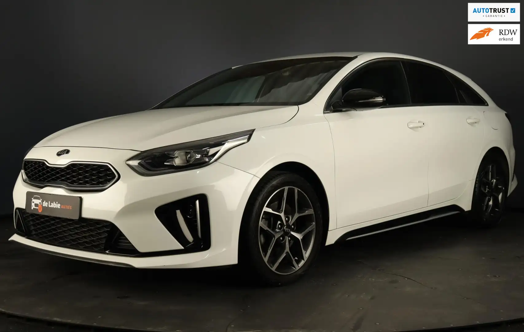 Kia ProCeed / pro_cee'd 1.0 T-GDi GT-Line / Digitaal dashboard / Carplay / Weiß - 1