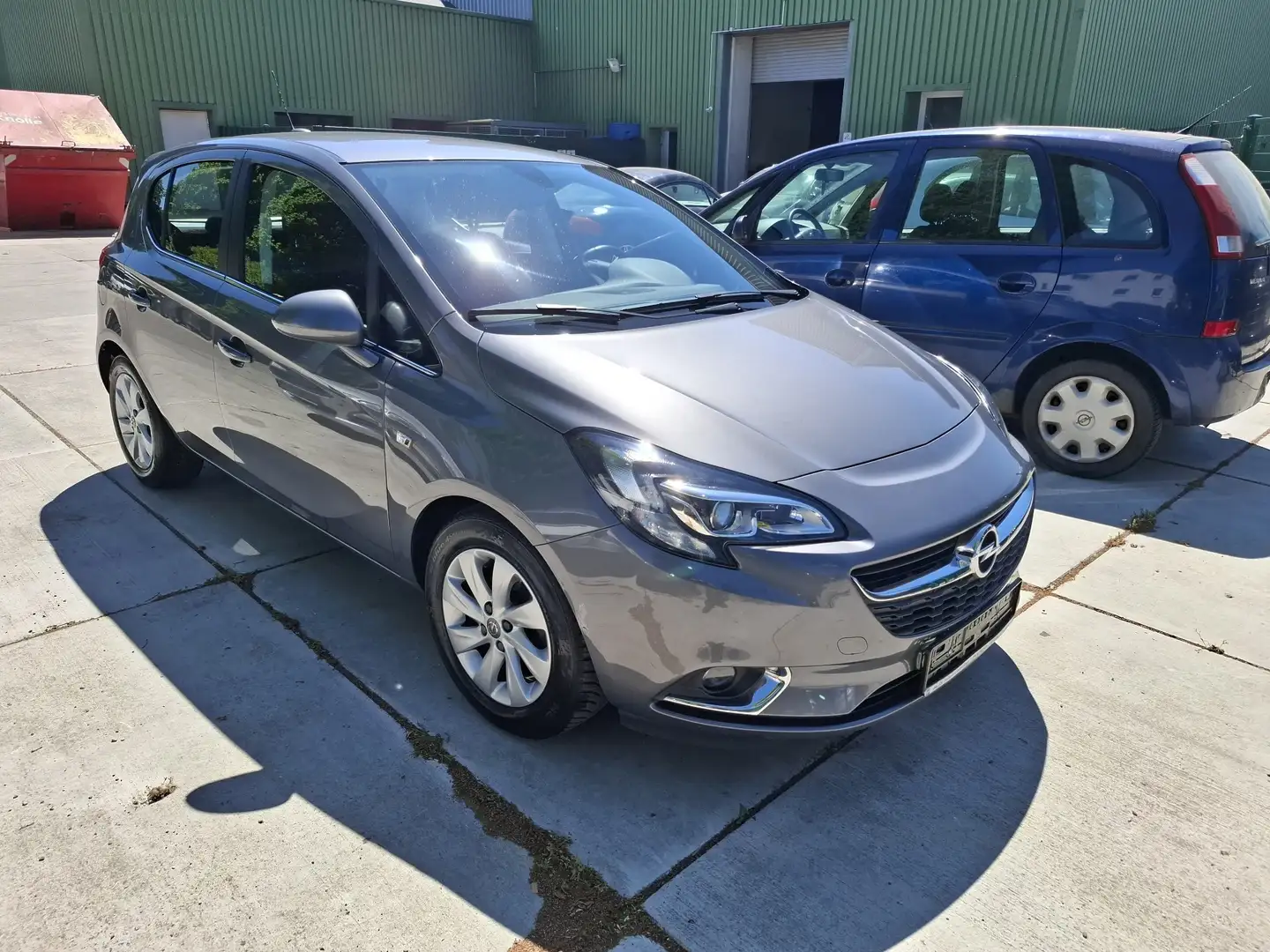 Opel Corsa Innovation Gris - 2