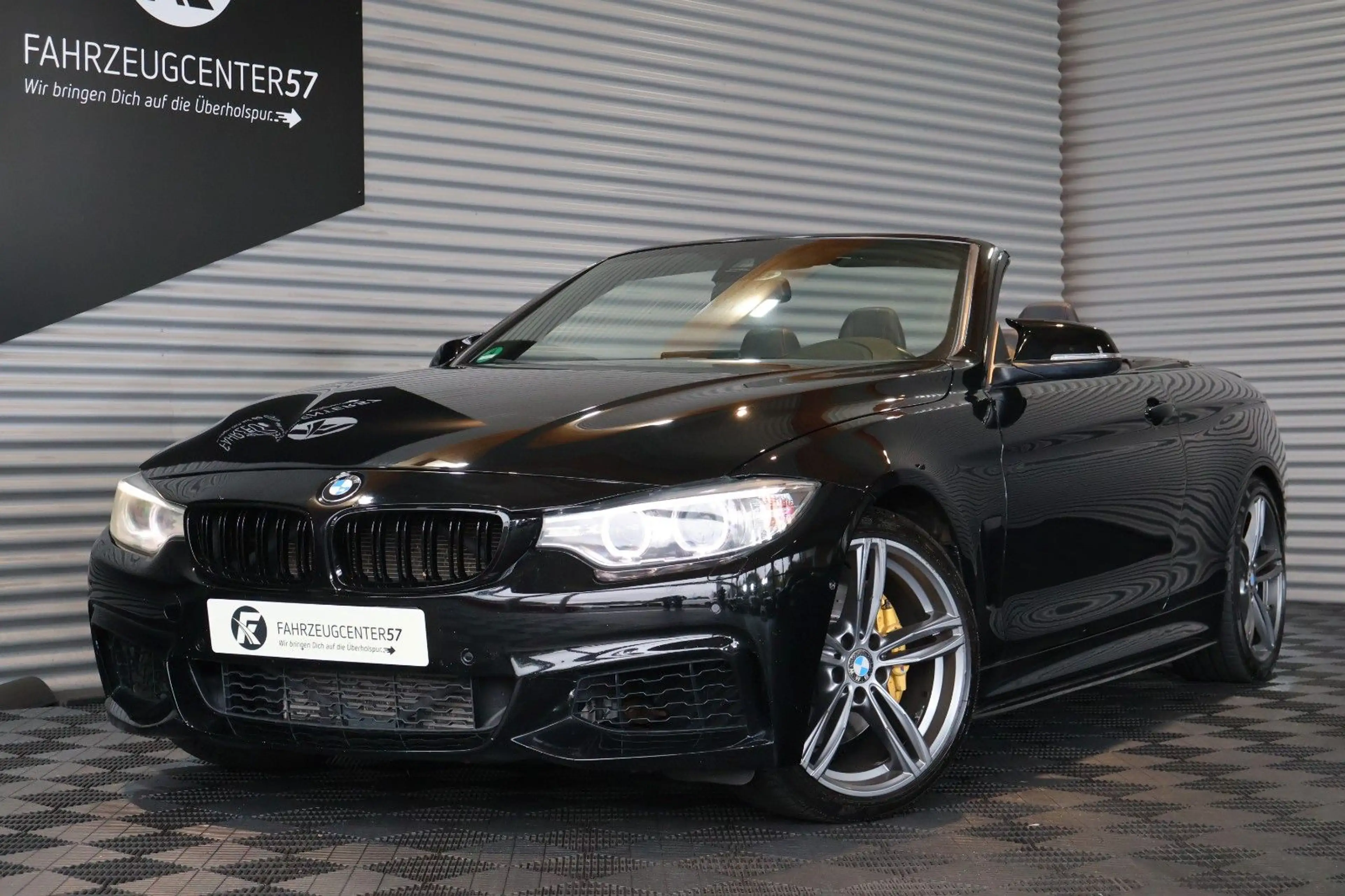 BMW 435 i Cabrio M-PAKET HUD/H&K/KAMERA/TOTW/RFK