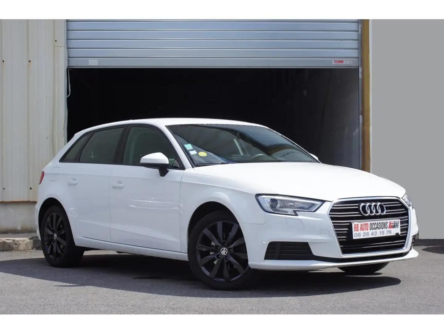 Audi A3 A3 Sportback 1.6 TDI - 116 cv BV S-Tronic 7  Busin Blanc - 1