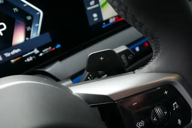 BMW X3 40d xDrive *M-Paket Pro/AHK/Pano/H&K Sound/Sitzlüftung/Adapt. LED* Ansicht 20