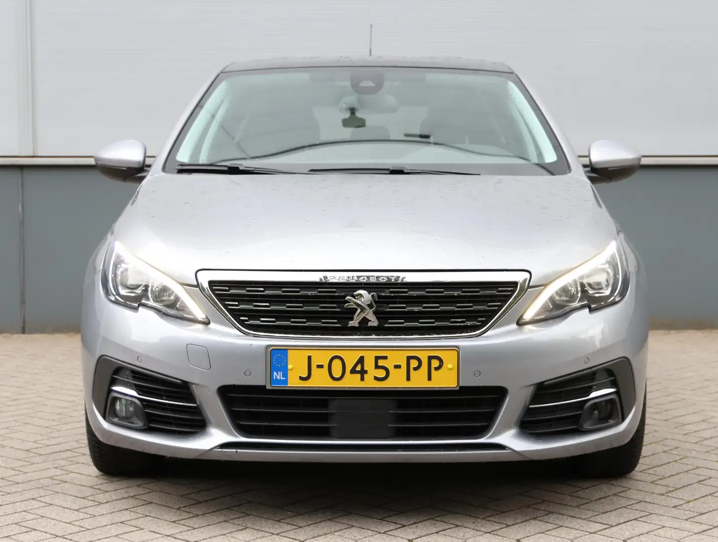 Peugeot 308 1.2 130pk Automaat Premium | Panoramadak | Navigat Gris - 2