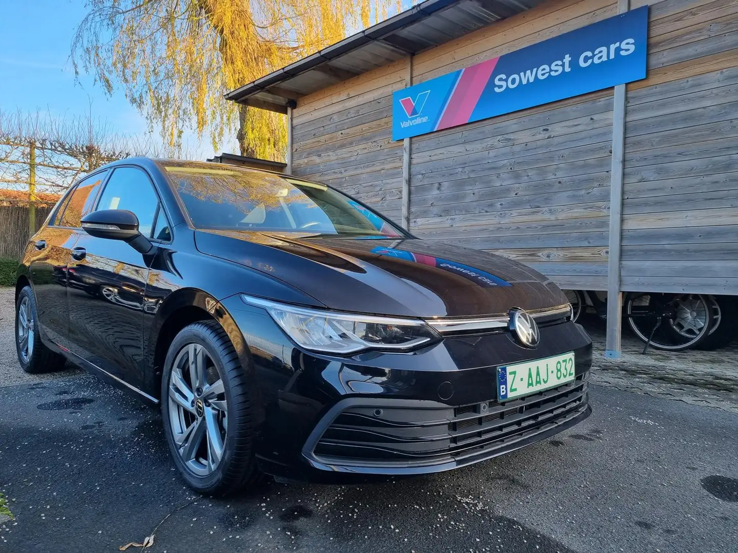 Volkswagen Golf 1.0 TSI Life Business OPF Noir - 1