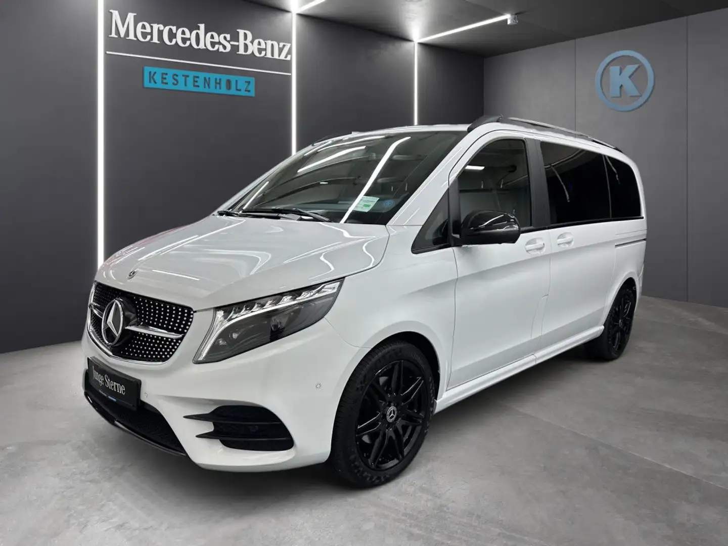 Mercedes-Benz V 300 d AVANTGARDE ED Kompakt Distro 360° AMG Weiß - 2