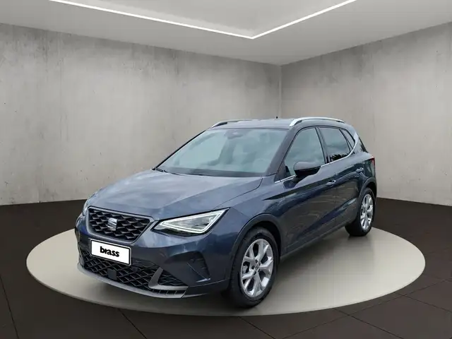 SEAT Arona 1.5 TSI FR Ganzjahresreifen, Navi, Sitzhei