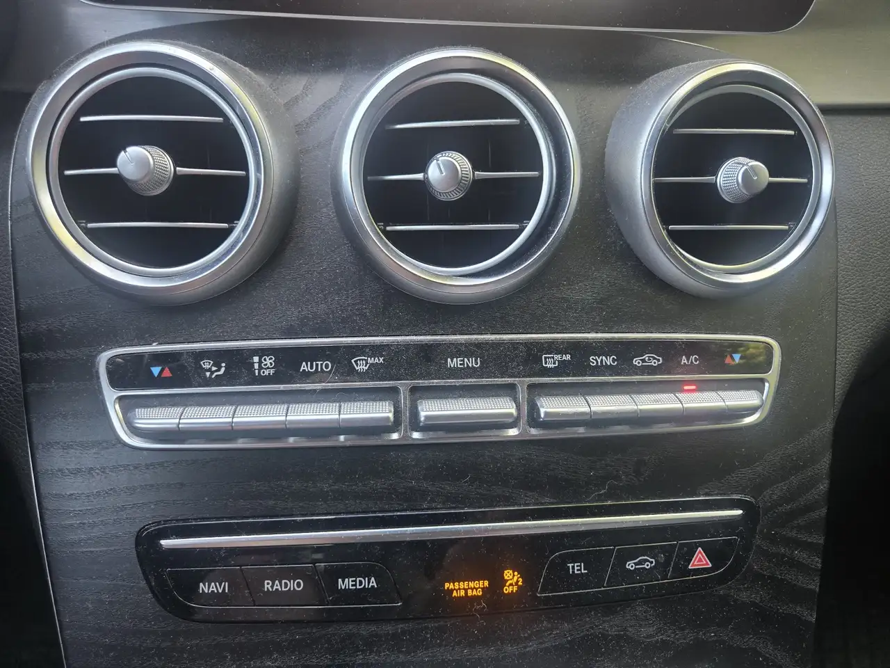 Mercedes-Benz C 220