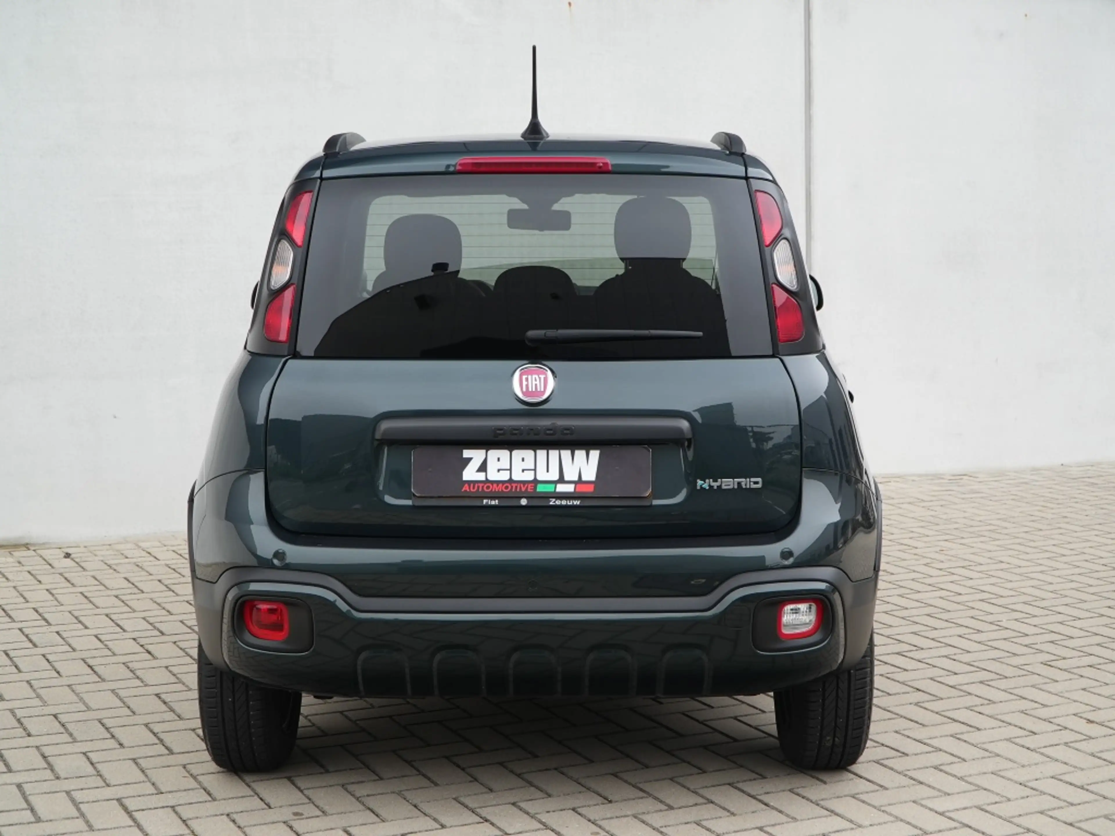Fiat Panda 1.0 Hybrid 70 PK Cross | Carplay | PDC | Verde Vor — photo 8