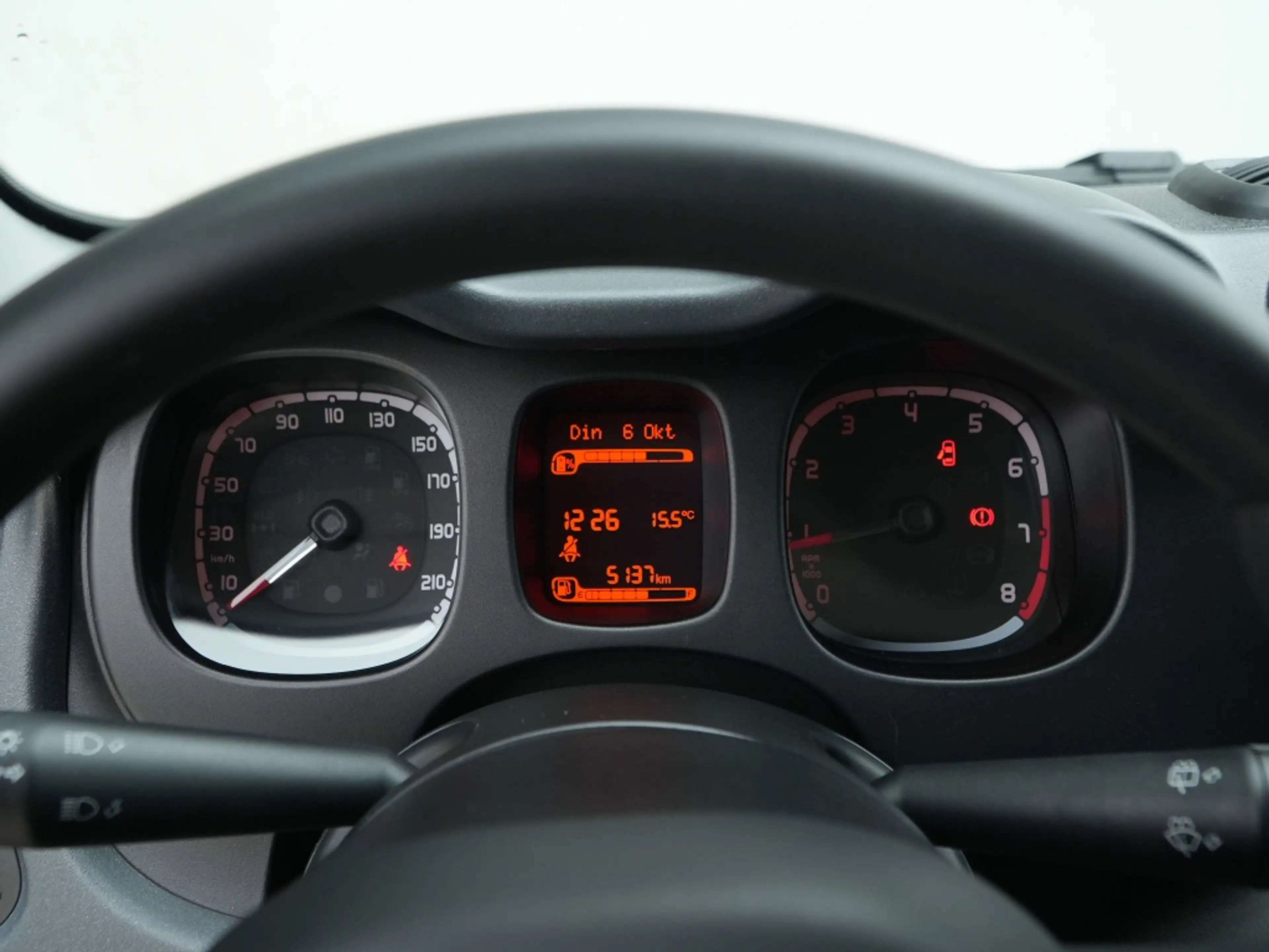 Fiat Panda 1.0 Hybrid 70 PK Cross | Carplay | PDC | Verde Vor — photo 10