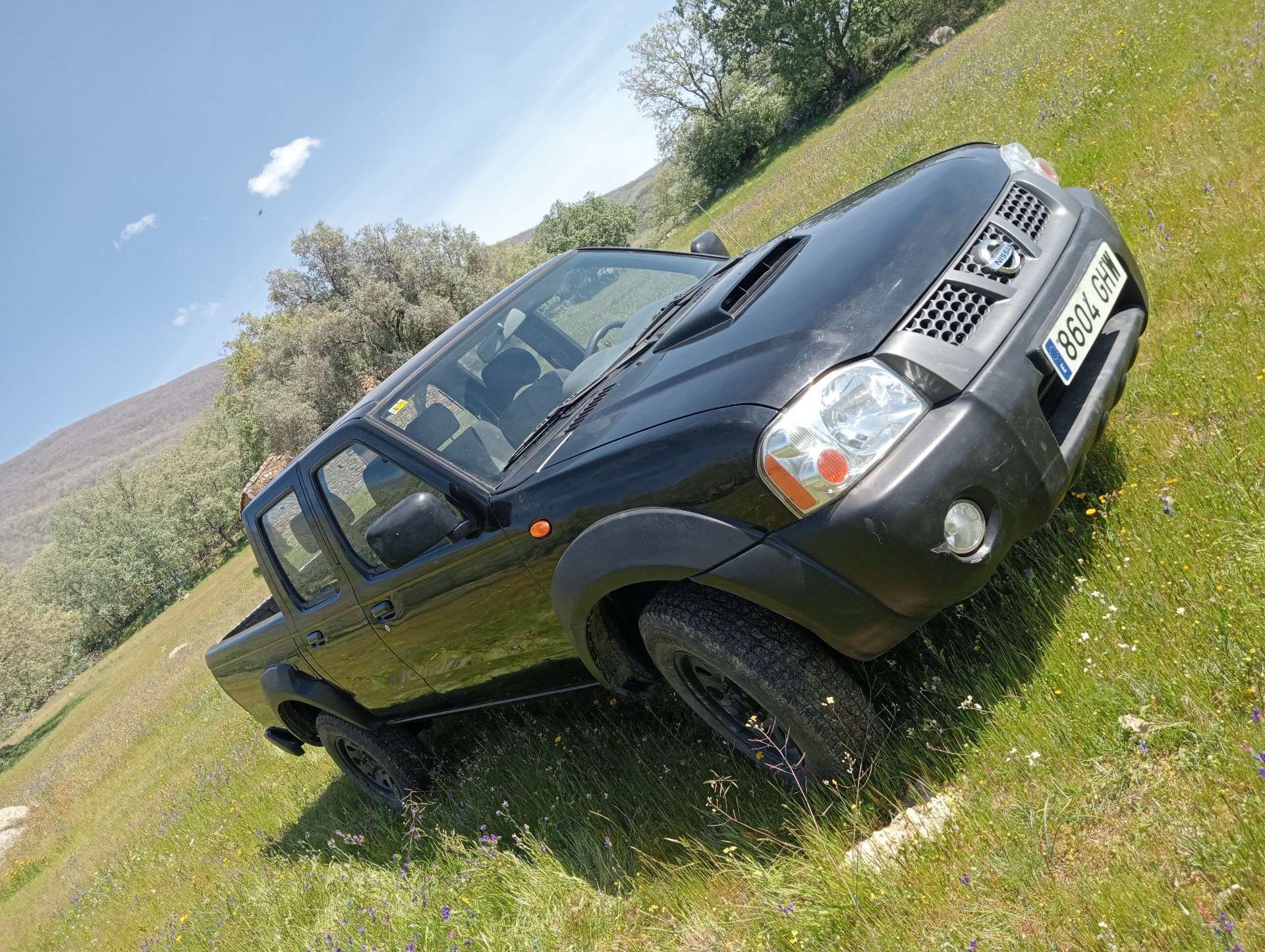 Nissan NP300 4x4 2.5DDTi DCb.Comfort Comfort - foto 1