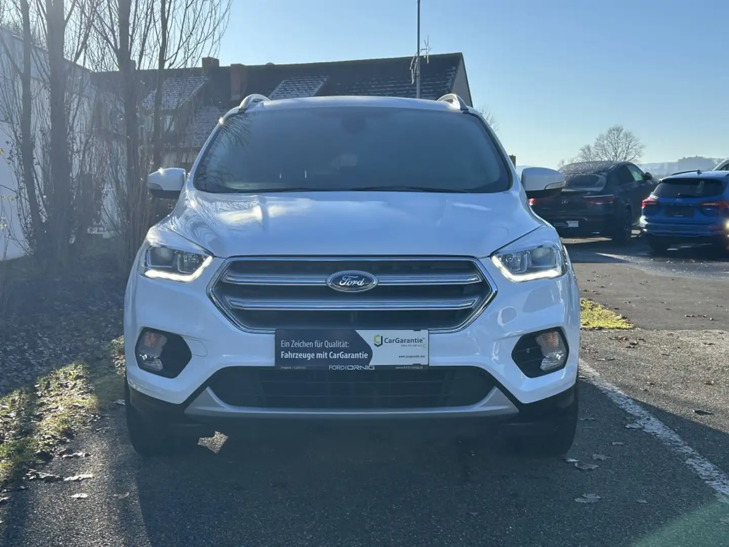 Ford Kuga 1,5 EcoBoost Titanium Start/Stop Weiß - 2