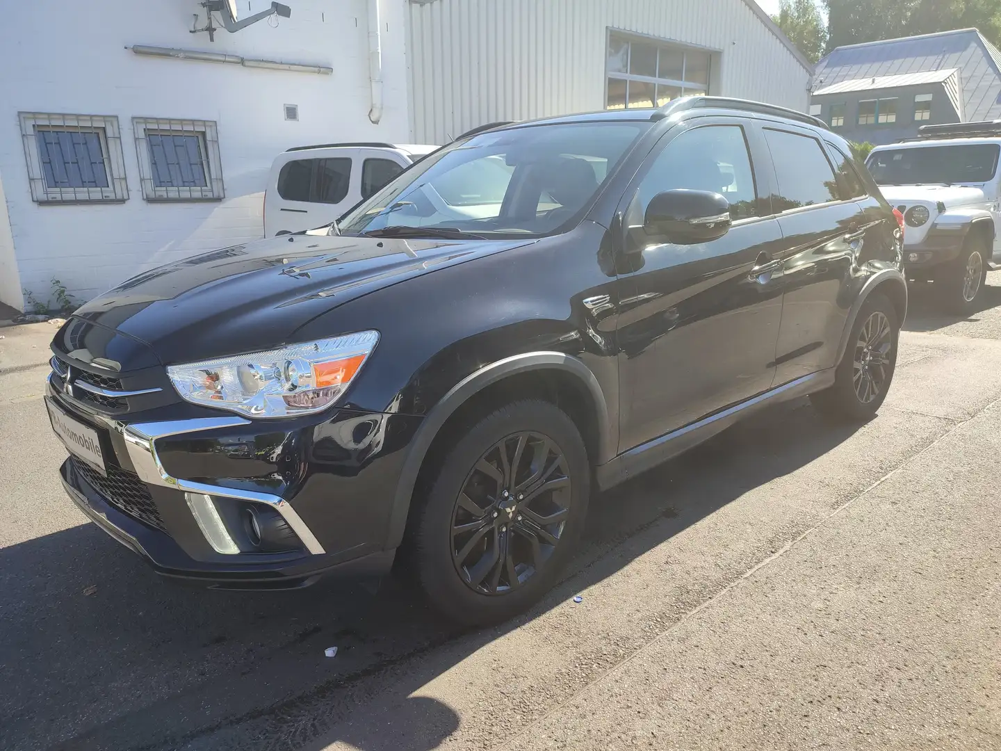 Mitsubishi ASX 1.6 MIVEC Klimaaut/Navi+Cam/Alu/Allwetter Zwart - 1
