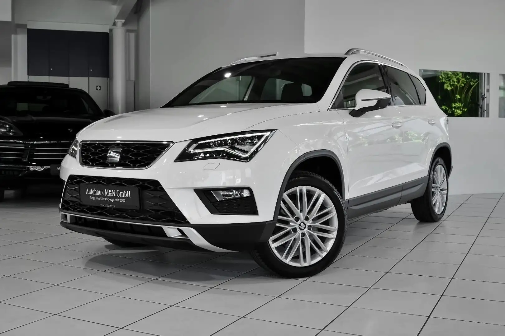 SEAT Ateca Xcellence *1 Hand * Unfallfrei* Service ge Weiß - 1