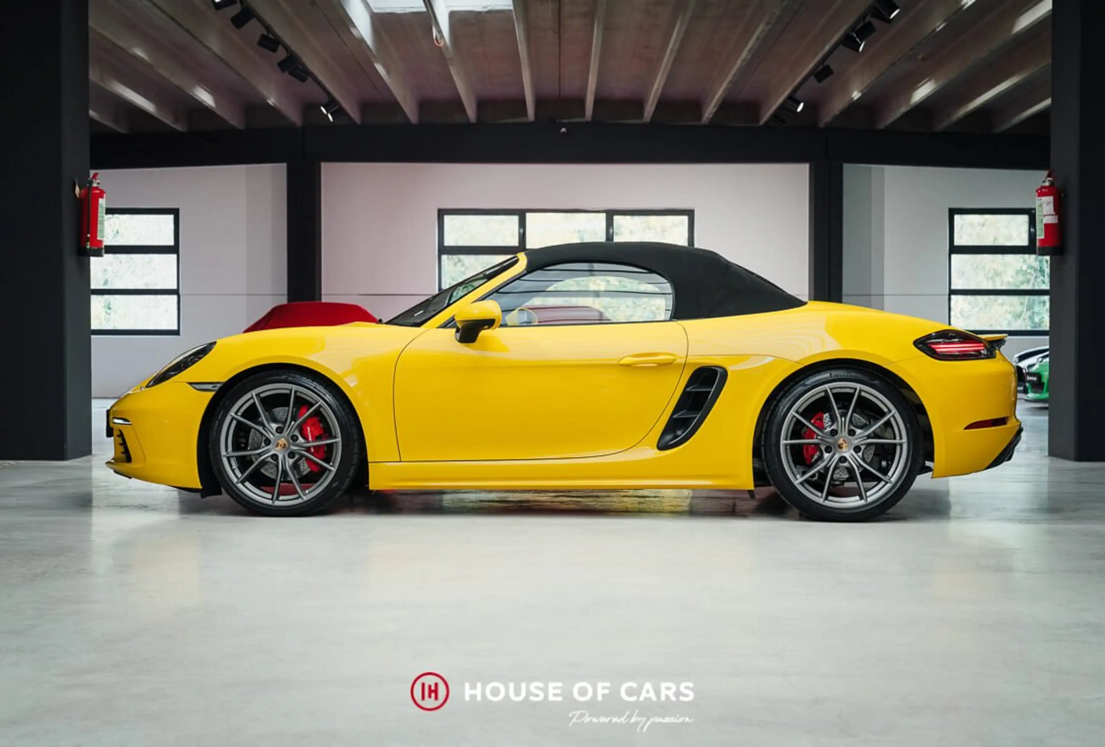 Porsche Boxster 718 Boxster S PDK - NO OPF - Approved till 03/28' — photo 10