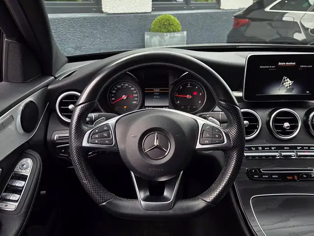 Mercedes-Benz C Class view 13