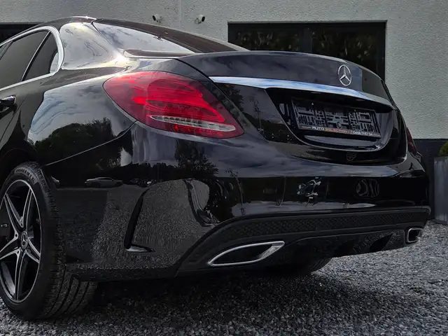 Mercedes-Benz C Class view 8